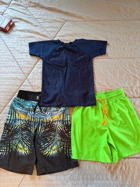 Kids Navy Rash Guard Swim Shirt with Green and Palm-Print Swim Shorts